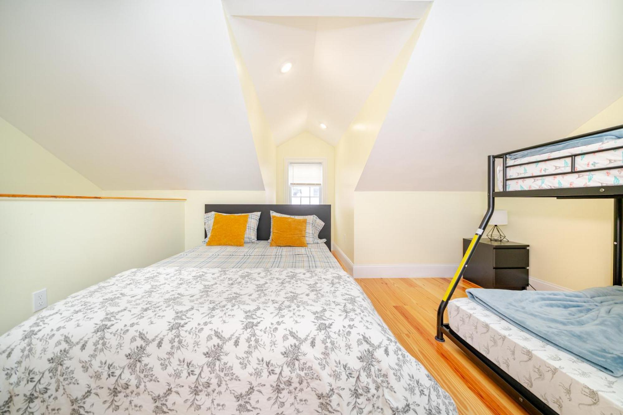 41 - 3Br Quincy - Lovely Townhouse Near Parish ภายนอก รูปภาพ